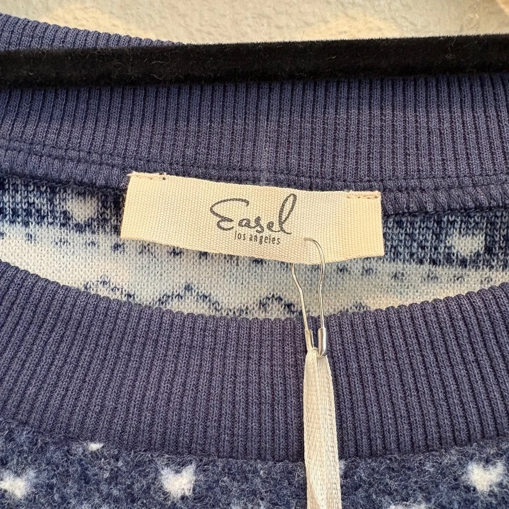 New Easel Sweatshirt Pullover Sweater Reindeer Upside Down Small Boho NWT - Picture 3 of 5